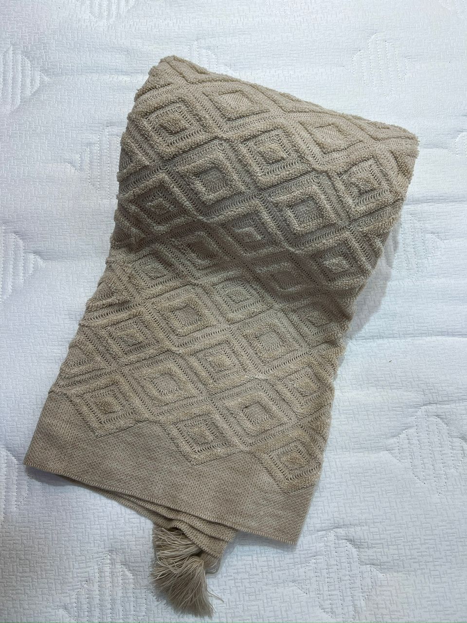 شال مبل آکریلیک03 شال مبل آکریلیک03